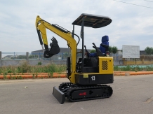 HFT13A小型挖掘機