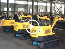 兩台10微型挖掘機，一台15小型挖掘機，整裝待發