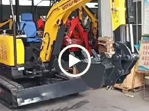 30小型挖掘機，準備發貨