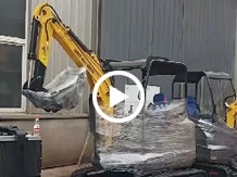 小型挖掘機打包好了，準備發貨，廠家視頻展示