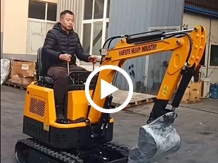 08小型挖掘機發貨視頻，廠家實拍視頻展示